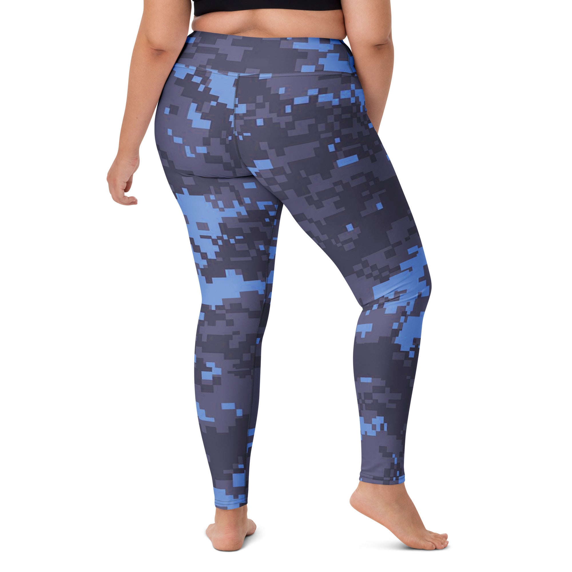 High-rise yoga leggings in navy digital camouflage with full-length tapered legs