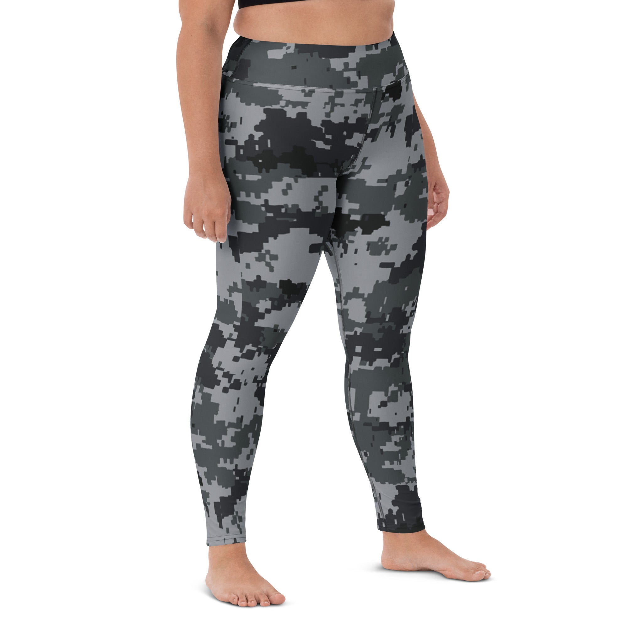 Digital camo yoga leggings, high-rise waist, close-up of legs and pattern