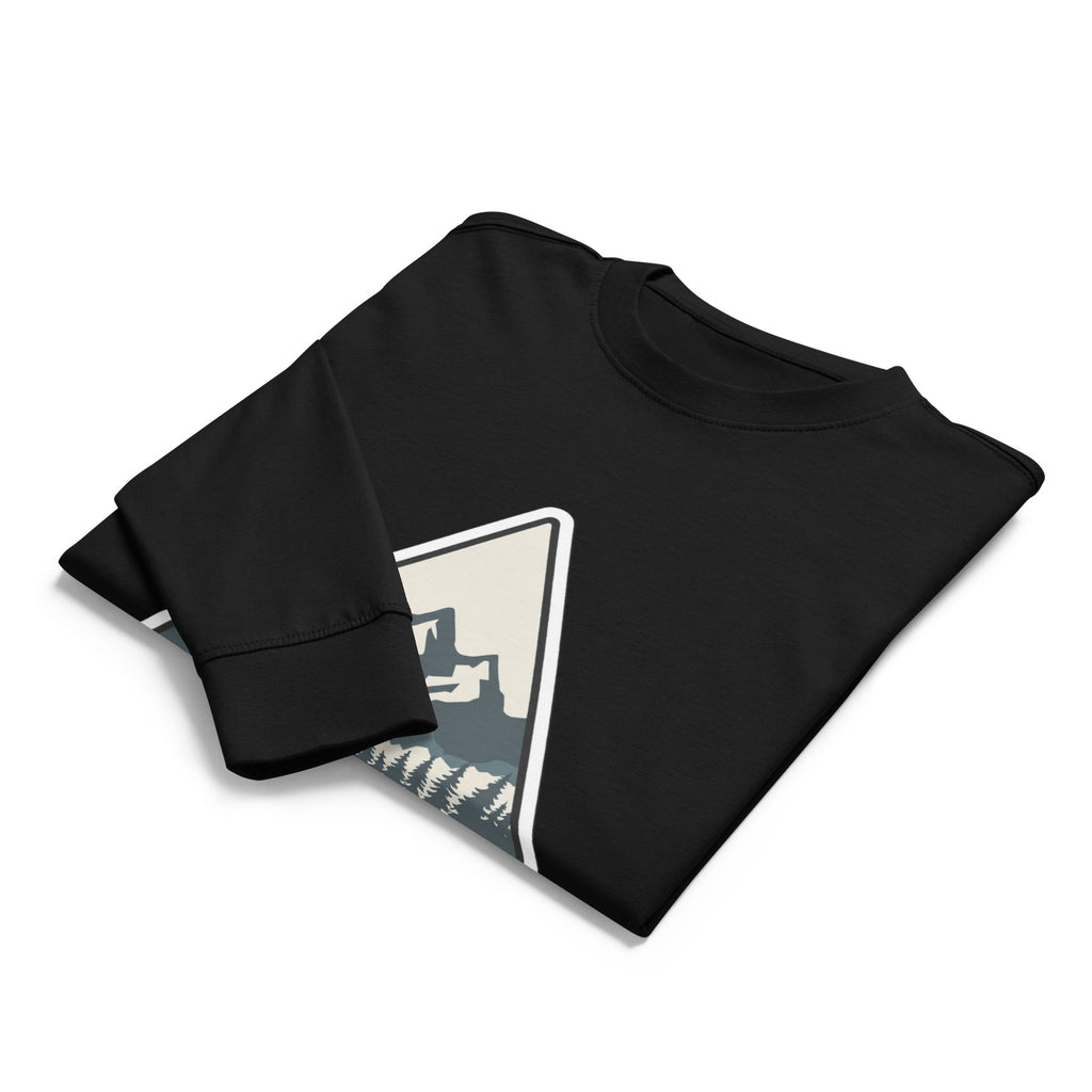 Men's black long-sleeve hiking T-shirt with front mountain graphic